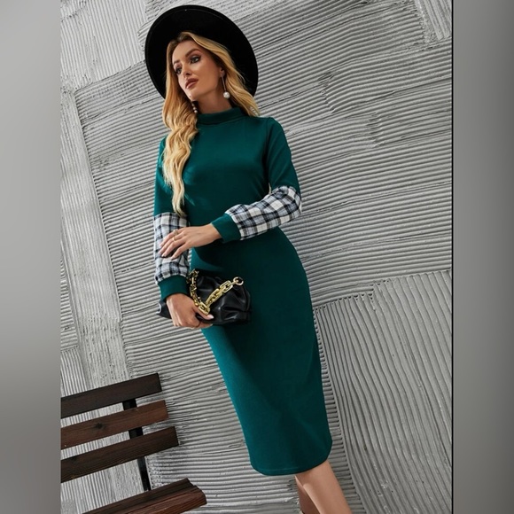 NWOT Plaid Panel Mock Neck Shirt Dress - Picture 4 of 11